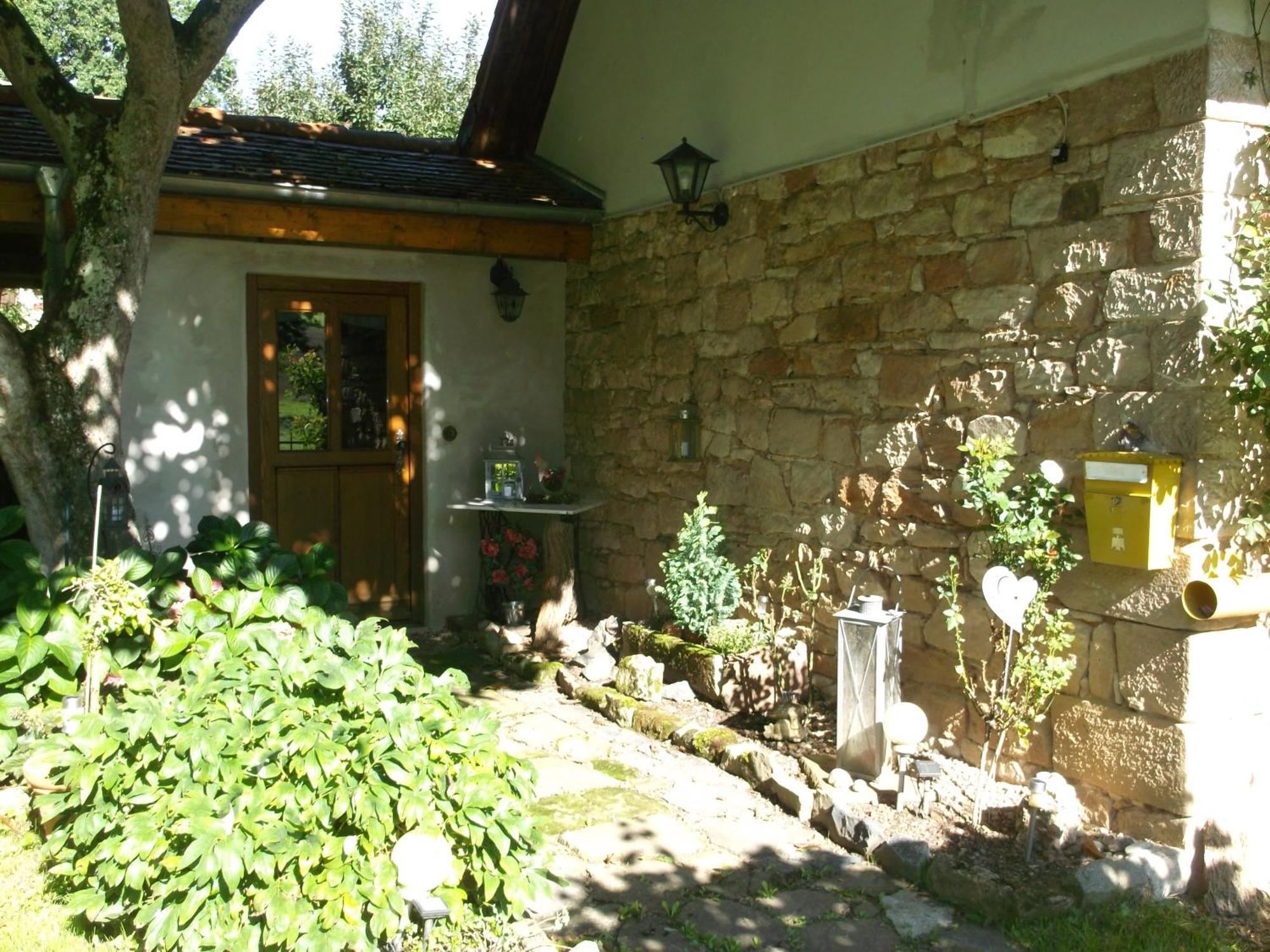 Frankisch-Crumbach Ferienhaus Mit Garten Im Odenwald Zu Vermieten מראה חיצוני תמונה